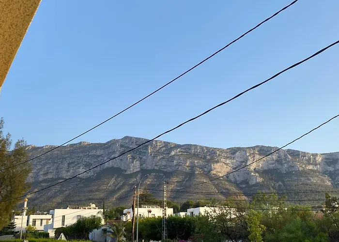 Vistas Al Montgo Daire *